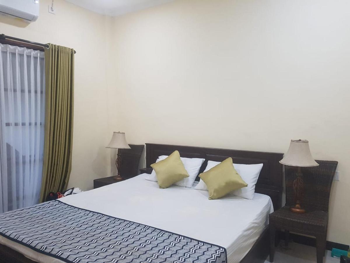 Yogi Homestay Canggu Esterno foto
